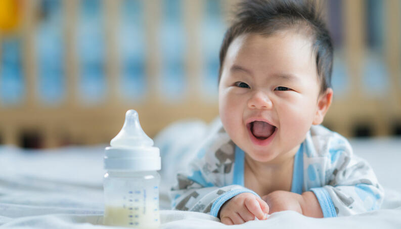 bebê sorrindo