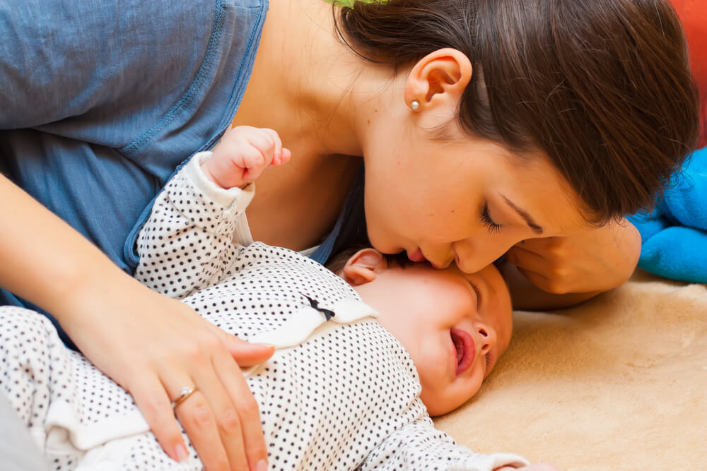 mãe e bebê