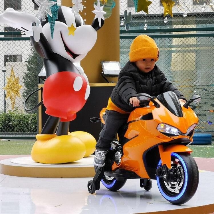 moto laranja