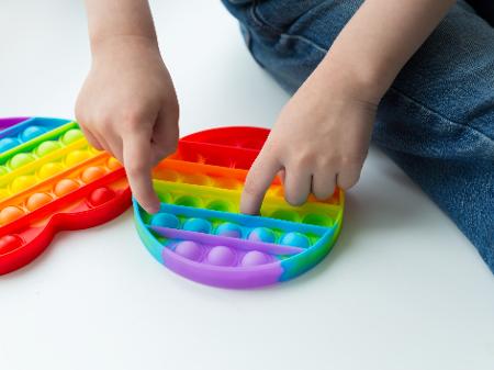 brinquedos sensoriais
