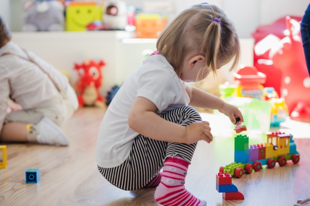brinquedos educativos de 2 a 3 anos