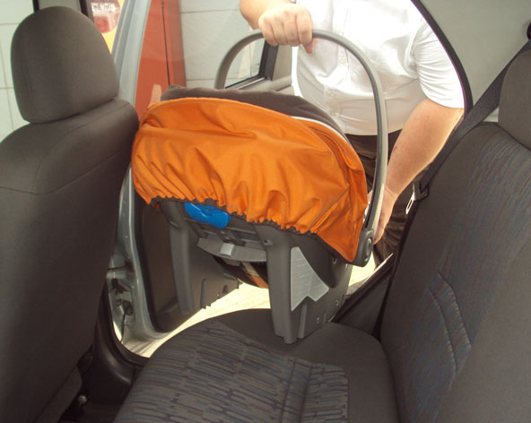 escolha modelos de bebês confortos leves